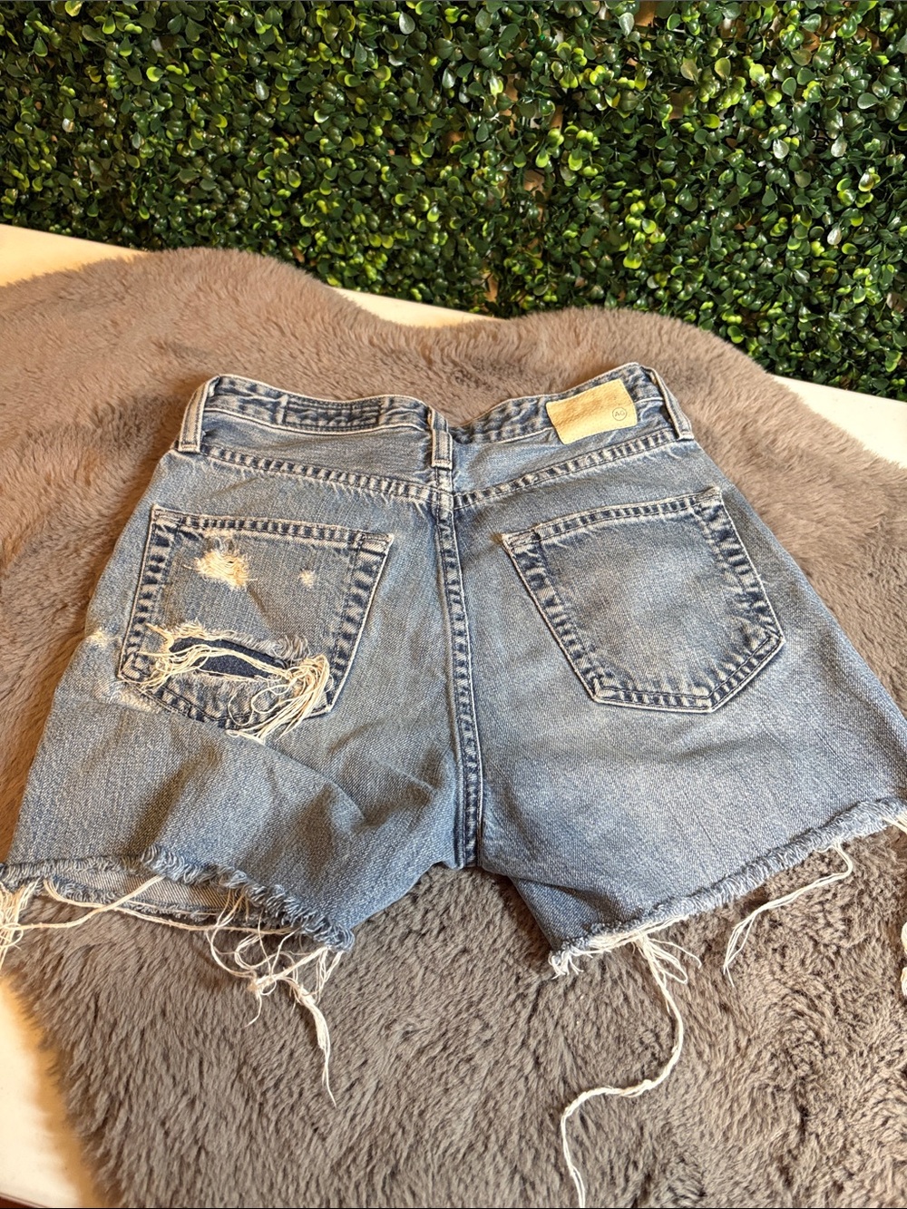 AG Adriano Goldschmied Light Blue Distressed Denim Shorts Size 24 - Picture 2 of 4